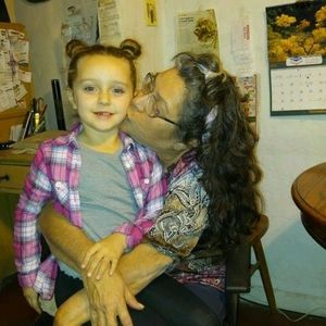 Meet your Posher, Clara